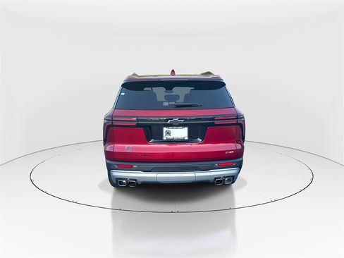 Used 2024 Chevrolet Traverse Z71 w/ LPO, Floor Liner Package image 7