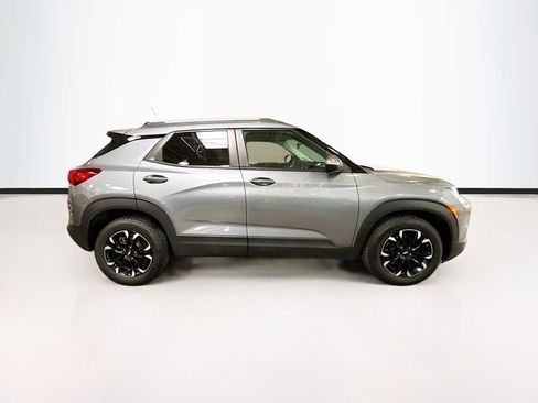 Used 2021 Chevrolet TrailBlazer LT FWD image 5