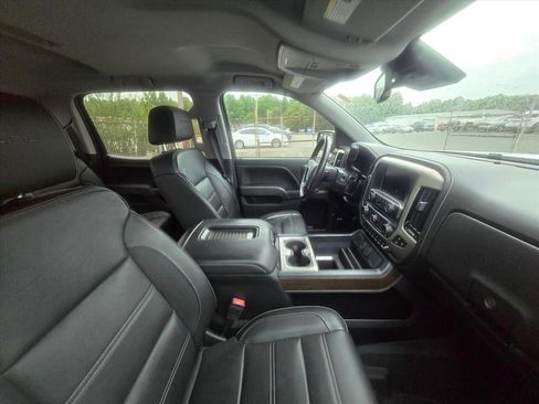 Used 2018 GMC Sierra 1500 Denali AWD/4WD image 4