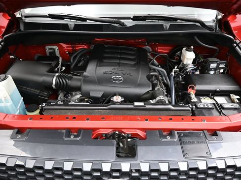 Used 2020 Toyota Tundra Platinum AWD/4WD image 8