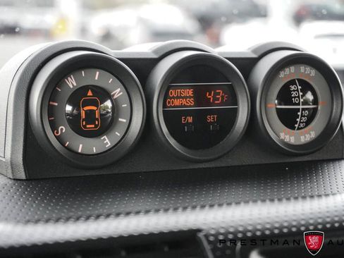 Used 2013 Toyota FJ Cruiser 4WD w/ Upgrade Pkg image 26