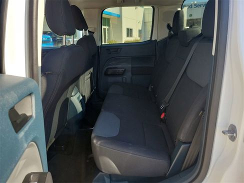 Used 2022 Ford Maverick XL image 21