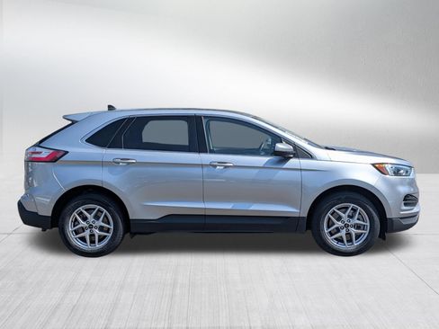 Used 2024 Ford Edge SEL AWD/4WD image 8
