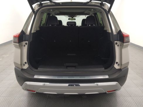 Used 2023 Nissan Rogue Platinum FWD image 29