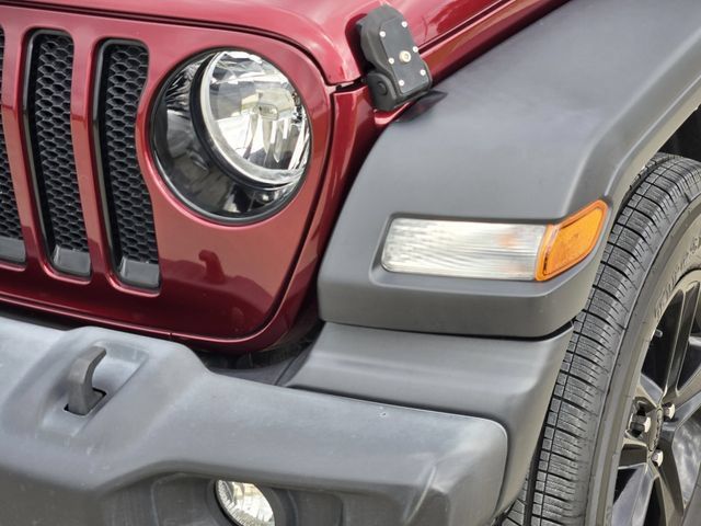 Used 2022 Jeep Wrangler Unlimited Sport AWD/4WD image 9