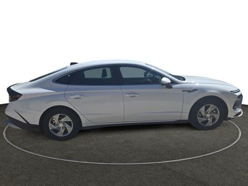 Certified 2025 Hyundai Sonata SE FWD image 7