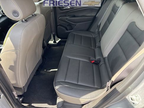 Used 2025 Chevrolet Trax ACTIV w/ Driver Confidence Package image 11