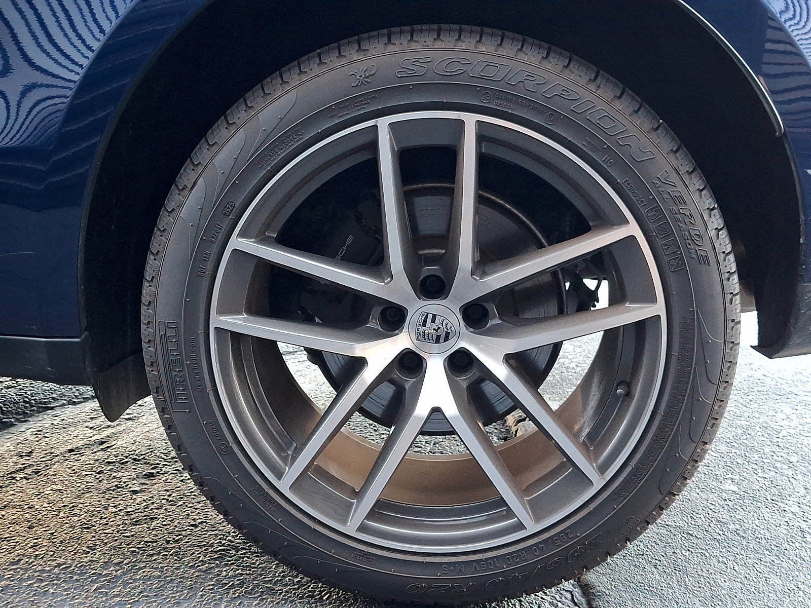 Used 2026 Porsche Macan AWD/4WD image 14