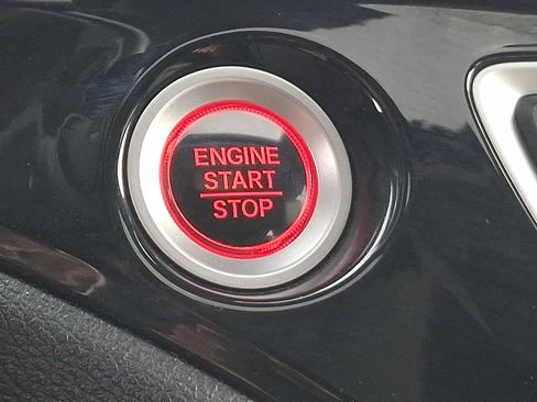 Used 2021 Honda Pilot Touring image 25