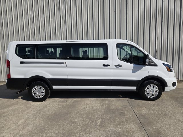 Used 2025 Ford Transit 350 XLT RWD image 7