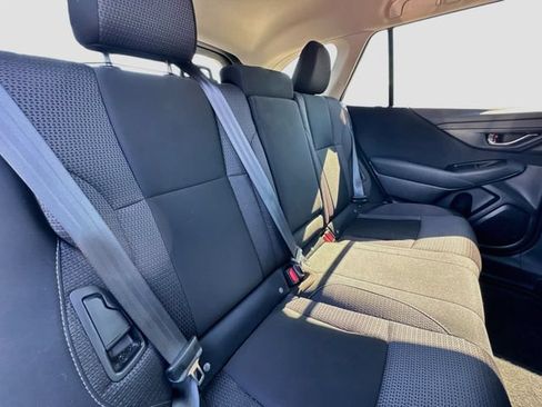 Used 2025 Subaru Outback Premium w/ Popular Package #1 AWD/4WD image 30