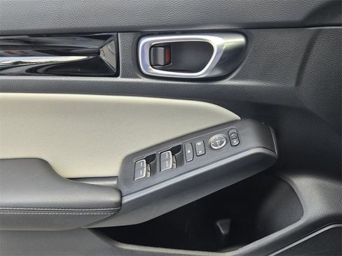 Certified 2024 Honda Civic EX-L image 25