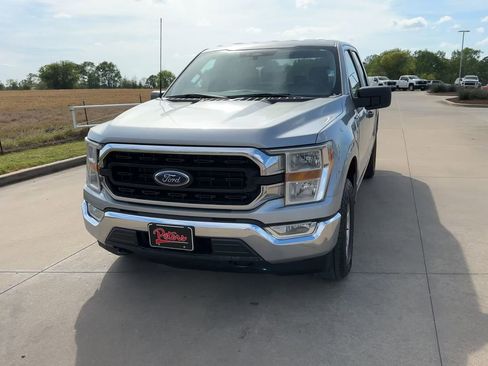 Used 2022 Ford F150 XLT image 4
