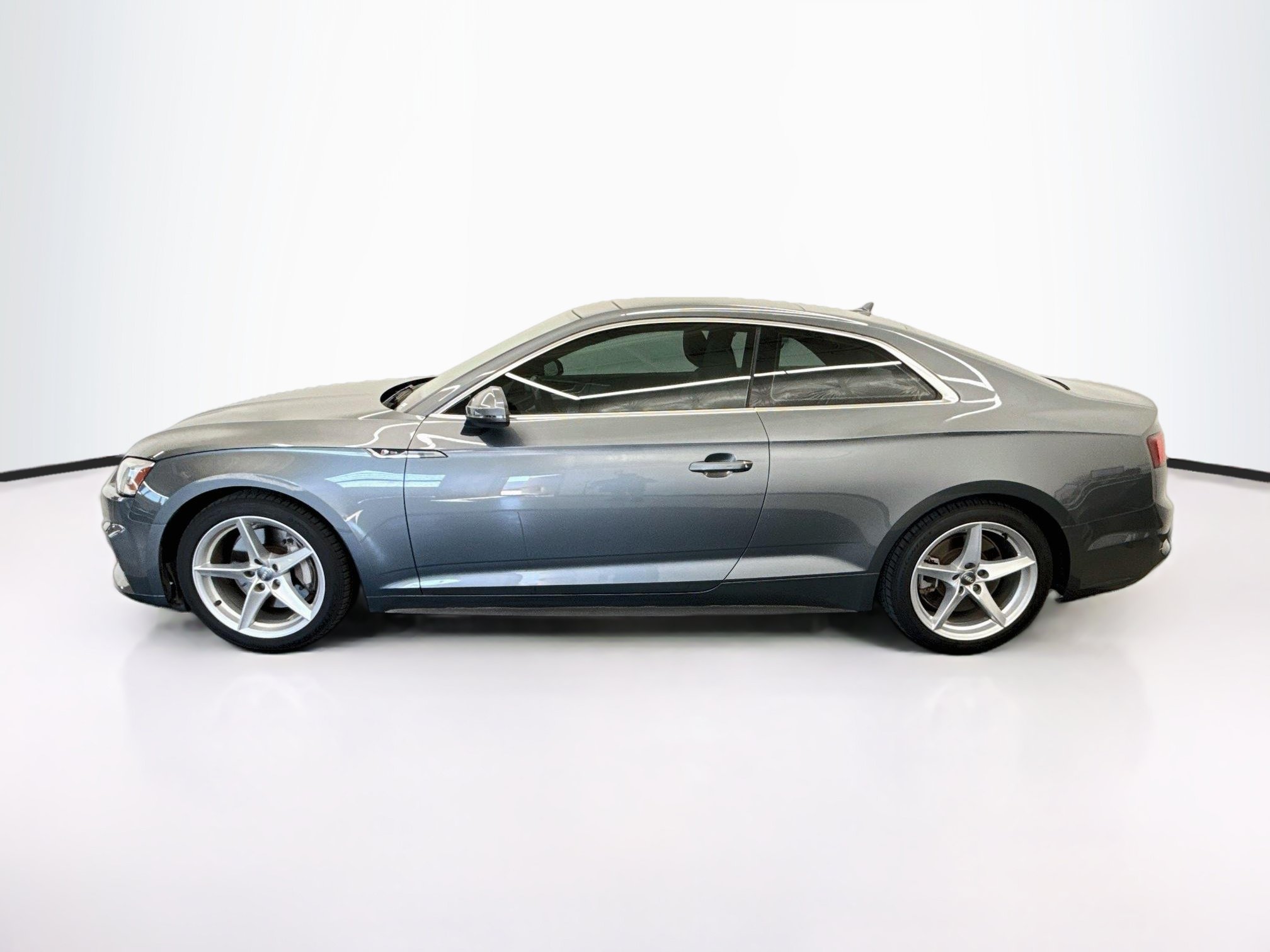 Used 2019 Audi A5 2.0T Premium AWD/4WD image 4