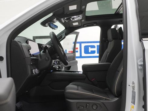 New 2026 Chevrolet Tahoe Premier RWD image 17