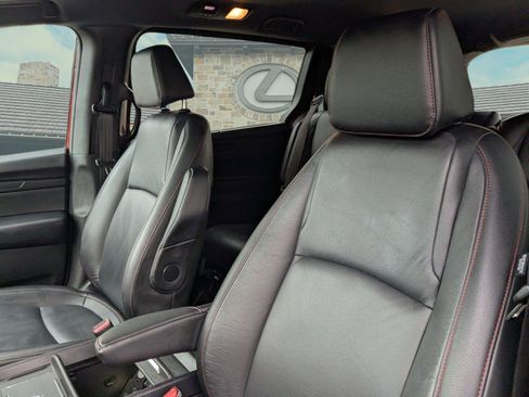 Used 2025 Honda Odyssey Sport-L image 8