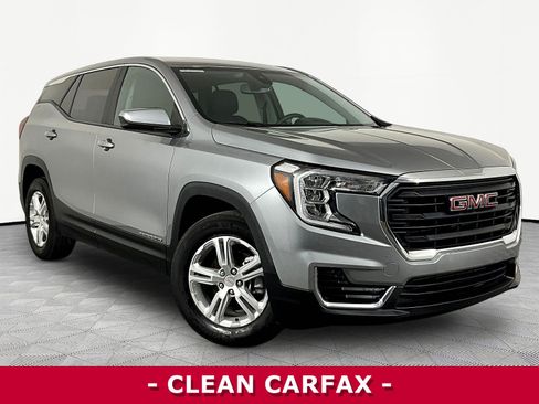 Used 2024 GMC Terrain SLE FWD image 3