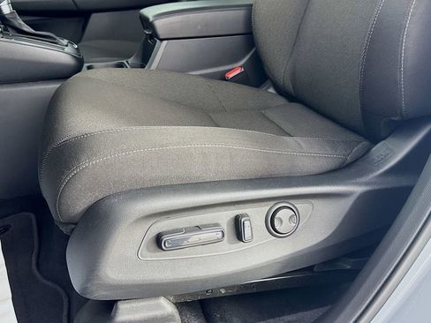 Used 2025 Honda CR-V EX image 26