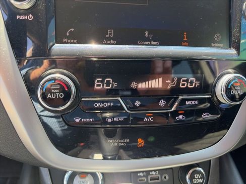 Used 2020 Nissan Murano SV AWD/4WD image 30