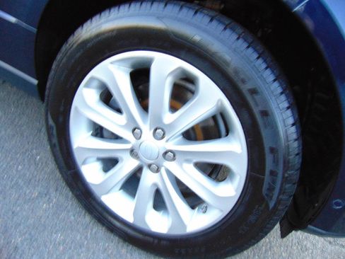 Used 2017 Land Rover Range Rover HSE image 52