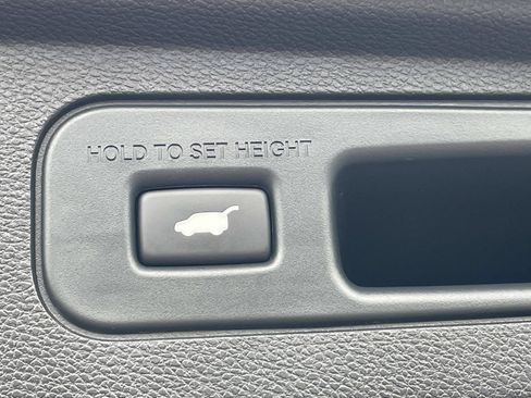 Used 2023 Honda Odyssey Sport image 10