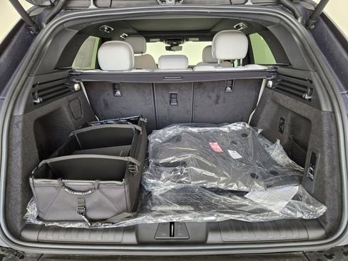 New 2026 Land Rover Range Rover Sport SE image 14