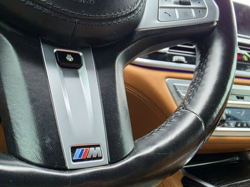 Used 2021 BMW 740i w/ M Sport Package RWD image 49