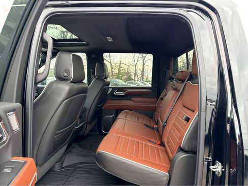 New 2026 GMC Sierra 2500 Denali Ultimate image 7