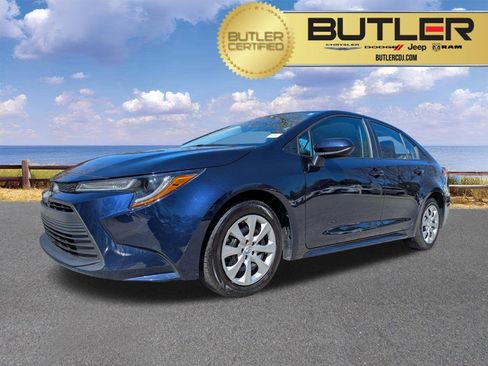 Used 2024 Toyota Corolla LE image 1