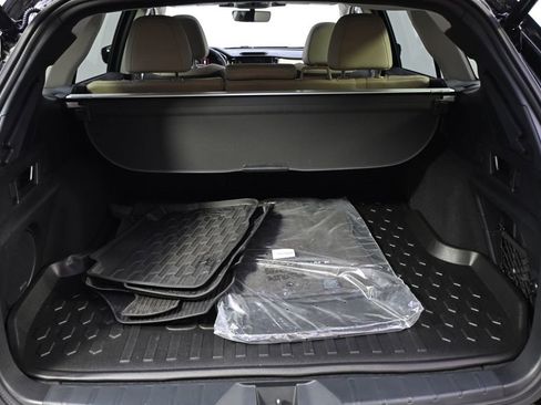 Certified 2025 Subaru Outback Limited w/ Tech Package 3 image 19