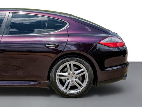 Used 2011 Porsche Panamera 4 AWD/4WD image 11