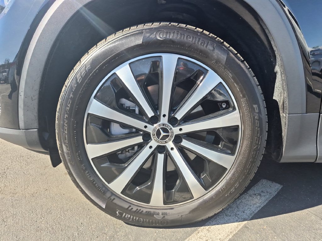 Used 2023 Mercedes-Benz GLB 250 image 11