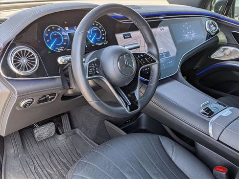 Certified 2025 Mercedes-Benz EQS 450+ 4MATIC SUV image 9