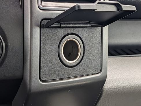 Used 2018 Ford F150 XLT AWD/4WD image 21