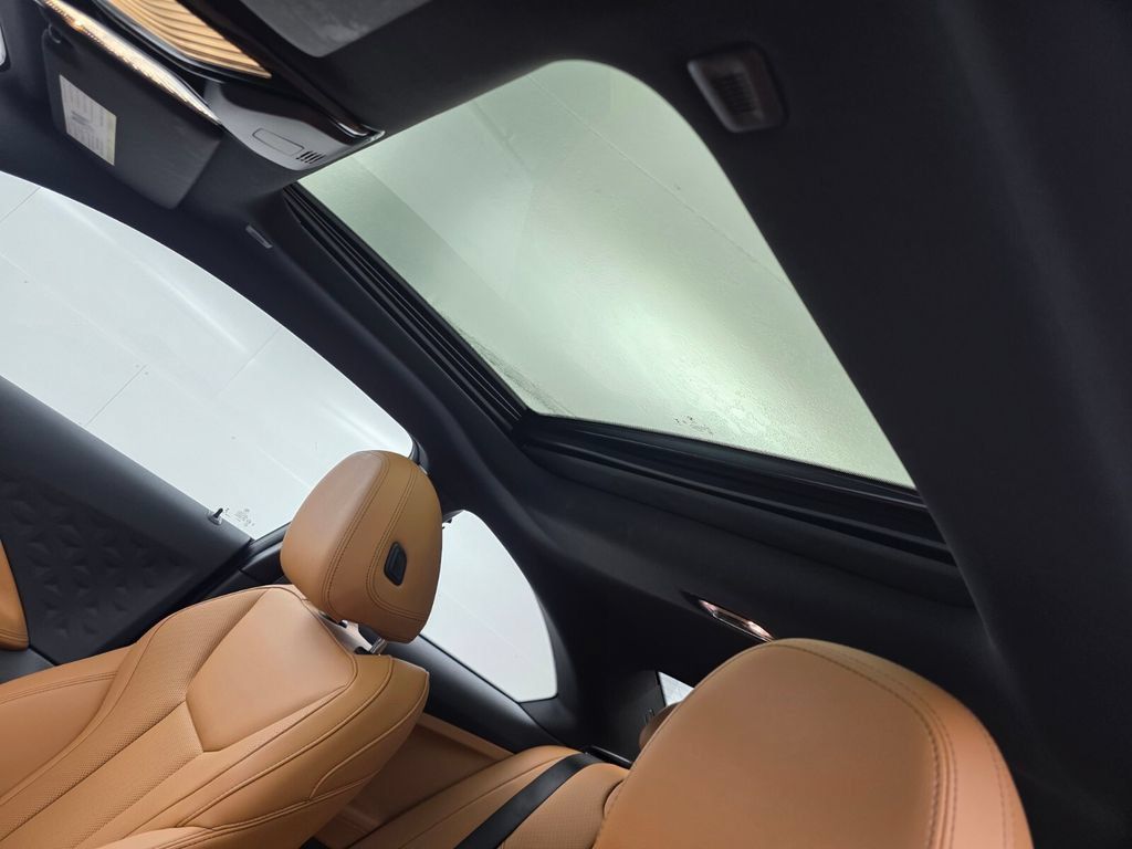 Certified 2026 BMW 230i Coupe RWD image 12
