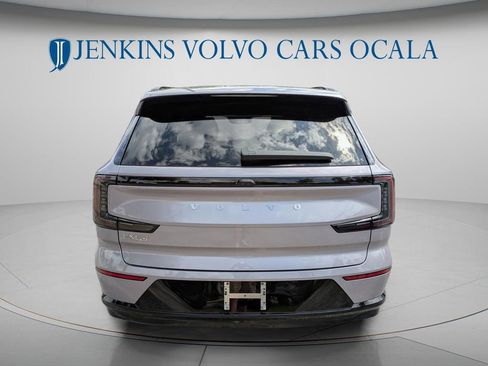 New 2026 Volvo EX90 Plus RWD image 8