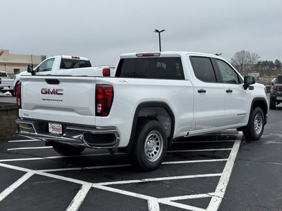 New 2026 GMC Sierra 1500 Pro w/ Pro Value Package