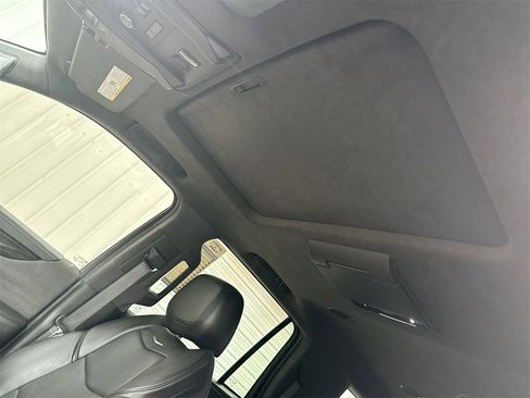 Used 2020 Cadillac Escalade Platinum image 20