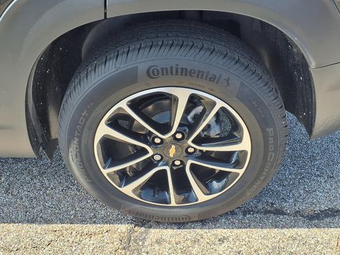 Used 2024 Chevrolet TrailBlazer LT w/ Driver Confidence Package FWD image 25