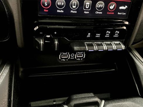 Used 2020 RAM 1500 Sport w/ Level 2 Equipment Goup w/2_L image 15