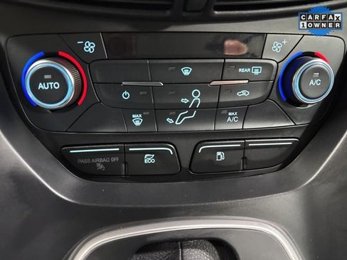 Used 2017 Ford C-MAX SE image 18