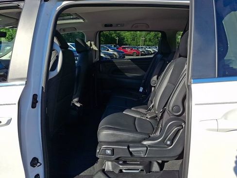 Used 2025 Honda Odyssey EX-L image 12