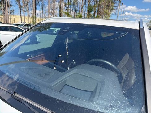 Used 2023 BMW X5 xDrive40i w/ Premium Package image 7