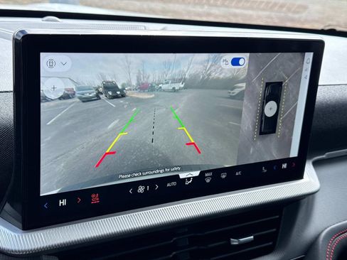 Used 2025 Ford Explorer ST image 35