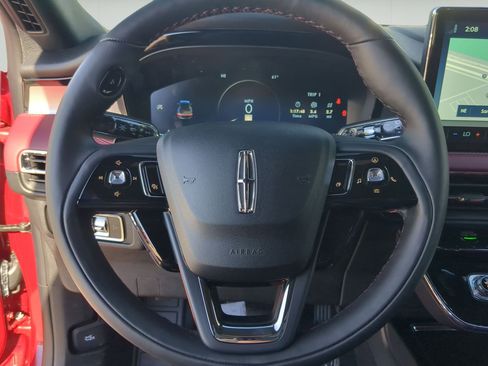 New 2026 Lincoln Corsair Reserve FWD image 13