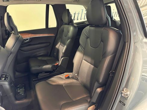 Used 2021 Volvo XC90 T8 Inscription Expression w/ Climate Package image 29