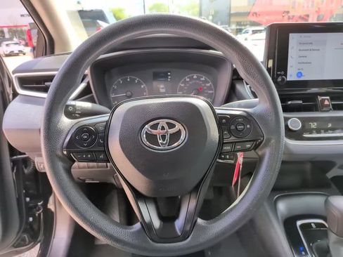 Used 2024 Toyota Corolla LE image 16