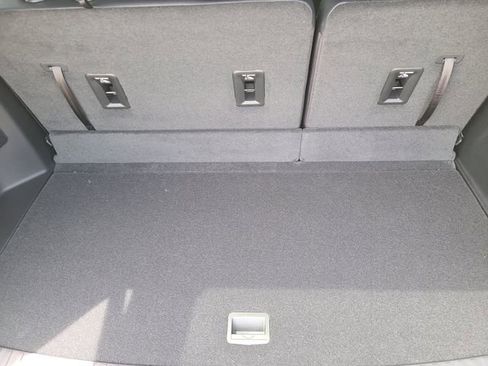 New 2026 Chevrolet Traverse LT image 6