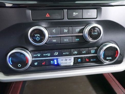 Certified 2023 Ford Expedition Max Limited image 16