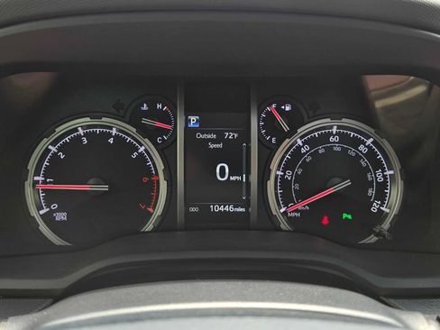 Used 2024 Toyota 4Runner Limited AWD/4WD image 25